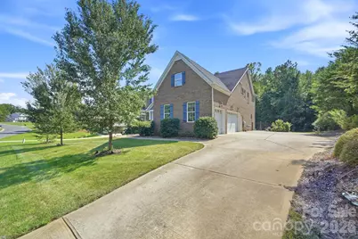 612 Highland Ridge Point, Clover, SC 29710 - Photo 2
