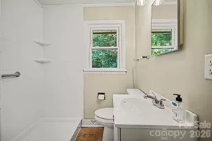3960 Bristol Dr, Charlotte, NC 28208 - Photo 20