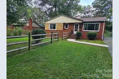 3960 Bristol Drive, Charlotte, NC 28208 - Photo 2
