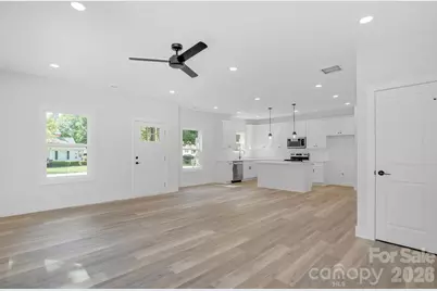 1402 N Modena Street, Gastonia, NC 28054 - Photo 6