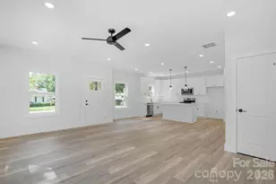 1402 N Modena St, Gastonia, NC 28054 - Photo 6