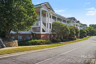 9243 Meadow Vista Road, Charlotte, NC 28213 - Photo 6