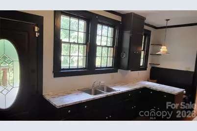 504 Chesterfield Avenue, Lancaster, SC 29720 - Photo 6
