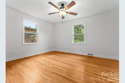 400 Monte Vista Road, Candler, NC 28715 - Photo 18