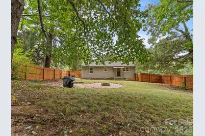 400 Monte Vista Road, Candler, NC 28715 - Photo 4
