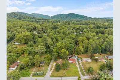 400 Monte Vista Road, Candler, NC 28715 - Photo 30