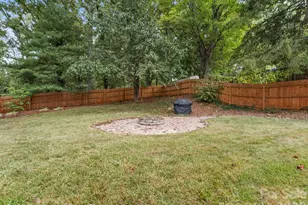 400 Monte Vista Rd, Candler, NC 28715 - Photo 20