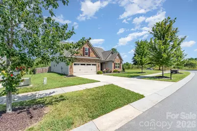 2010 Knocktree Drive, Indian Trail, NC 28079 - Photo 2
