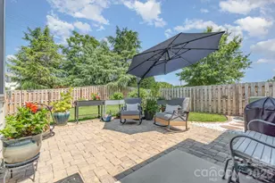 2010 Knocktree Dr, Indian Trail, NC 28079 - Photo 32