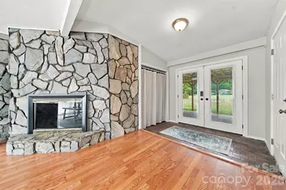4273 Springs Road, Conover, NC 28613 - Photo 6
