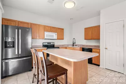 2738 Mill Valley Court, Matthews, NC 28105 - Photo 14