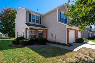 2738 Mill Valley Ct, Matthews, NC 28105 - Photo 2