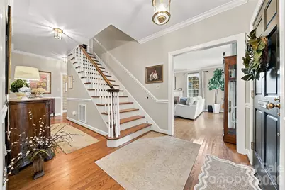 114 6th Avenue NE, Hickory, NC 28601 - Photo 4