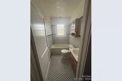 2400 Patterson Avenue, Winston Salem, NC 27105 - Photo 4