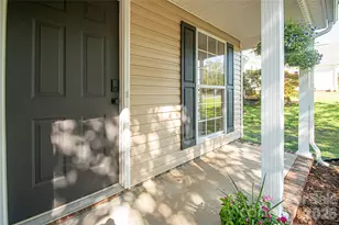 5101 Ashie Ave, Matthews, NC 28104 - Photo 4