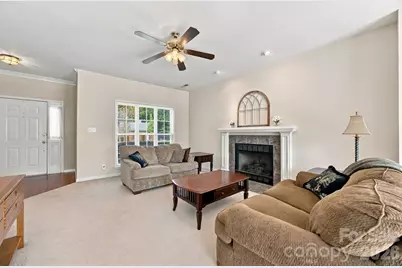 2807 Edgebrook Circle, Matthews, NC 28105 - Photo 4