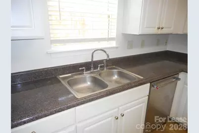 19243 Kanawha Drive, Cornelius, NC 28031 - Photo 14