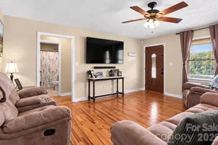 3209 Timothy Ln, Lincolnton, NC 28092 - Photo 6