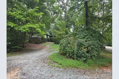 26 Den Lane, Columbus, NC 28722 - Photo 8