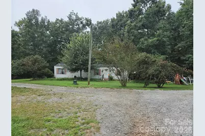 26 Den Lane, Columbus, NC 28722 - Photo 4