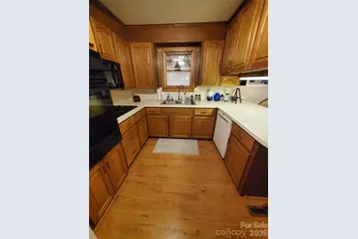 596 Georgia Avenue, Statesville, NC 28677 - Photo 14