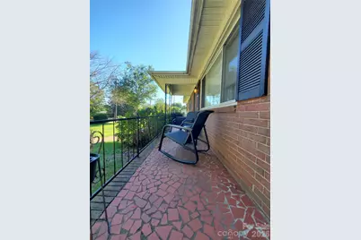 596 Georgia Avenue, Statesville, NC 28677 - Photo 4