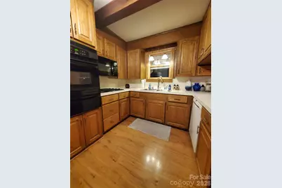 596 Georgia Avenue, Statesville, NC 28677 - Photo 12