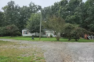 26 Den Ln, Columbus, NC 28722 - Photo 6