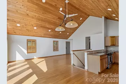 110 Medford Avenue, Waynesville, NC 28786 - Photo 8
