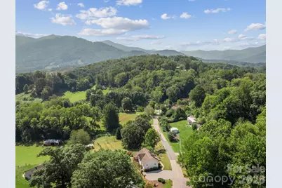 110 Medford Avenue, Waynesville, NC 28786 - Photo 28