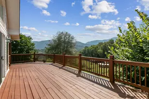 110 Medford Ave, Waynesville, NC 28786 - Photo 18