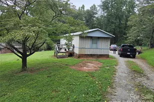 2116 Fox Mountain Rd, Columbus, NC 28722 - Photo 2