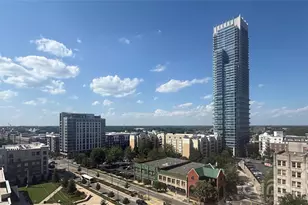 333 W Trade St, Charlotte, NC 28202 - Photo 16