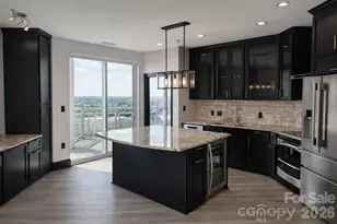 333 W Trade St, Charlotte, NC 28202 - Photo 4