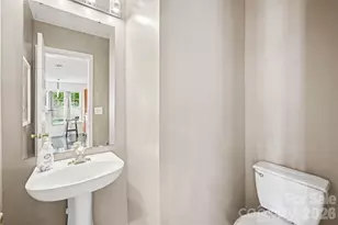 15725 Southern Garden Ln, Charlotte, NC 28278 - Photo 18