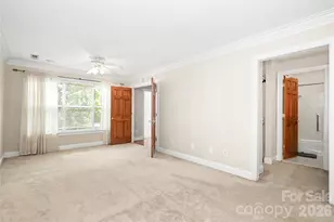 9150 Bonnie Briar Cir, Charlotte, NC 28277 - Photo 32
