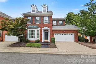 9150 Bonnie Briar Cir, Charlotte, NC 28277 - Photo 2