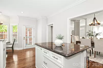 9150 Bonnie Briar Circle, Charlotte, NC 28277 - Photo 18
