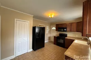 817 Everett Pl, Charlotte, NC 28205 - Photo 14