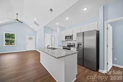 301 N Long Street, East Spencer, NC 28039 - Photo 6