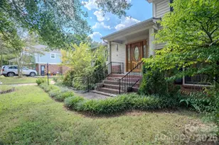 6516 Brynwood Dr, Charlotte, NC 28226 - Photo 2