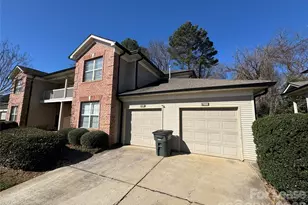 7333 Michaels Landing Dr, Charlotte, NC 28262 - Photo 2