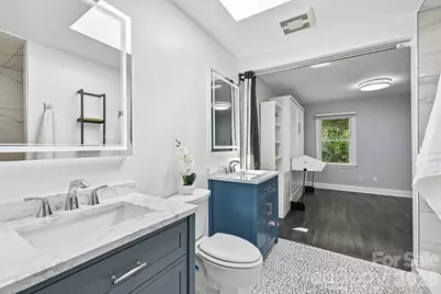 316 W 10th Street, Charlotte, NC 28202 - Photo 32