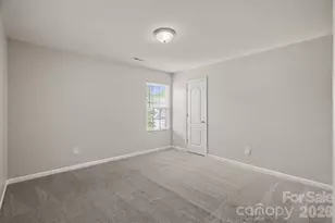 8226 Paw Valley Ln, Charlotte, NC 28214 - Photo 20