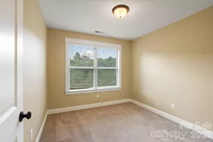 8 Cottage Cv Ln, Asheville, NC 28803 - Photo 16