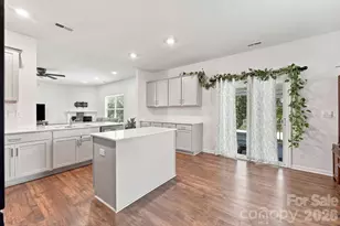 10730 Tuff Ln, Davidson, NC 28036 - Photo 4