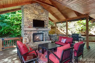 10 Cougar Ln, Maggie Valley, NC 28751 - Photo 18