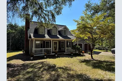 2036 Picnic Drive, Newton, NC 28658 - Photo 1