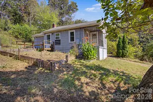 60 Riddle Rd, Swannanoa, NC 28778 - Photo 2