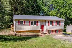 612 Sharon Dr, Statesville, NC 28625 - Photo 1